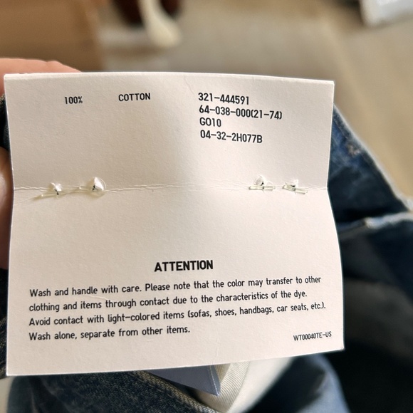 NWT Uniqlo Wide Fit Jeans 38 X 31 Men's All season tapered legs - Picture 7 of 7